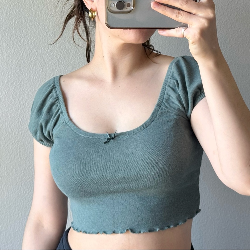 Me to We Cropped Off Shoulder Top